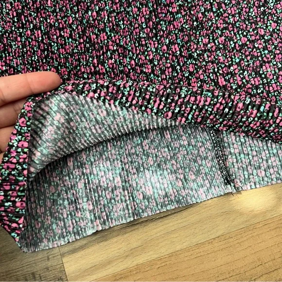 Bershka Long Sleeve Dainty Floral Print Pleated Mini Dress Size Small - Picture 7 of 14